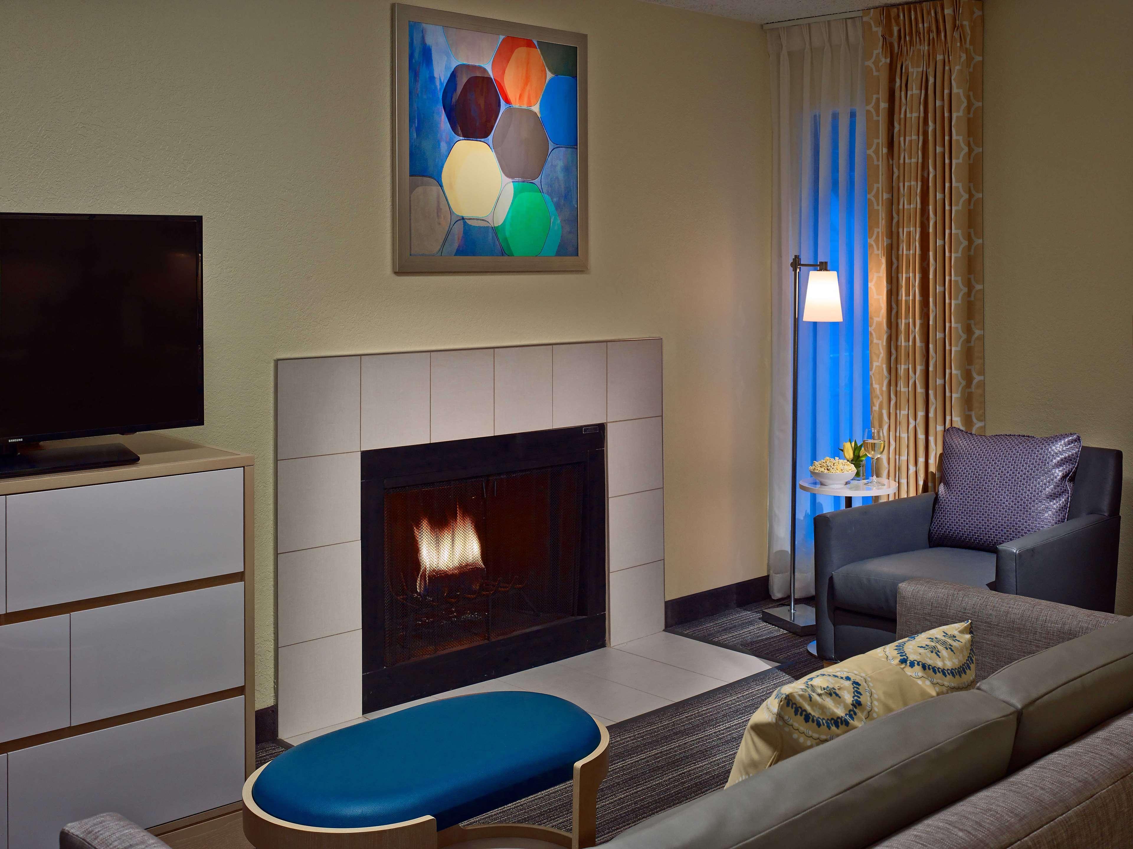 Sonesta Es Suites Cleveland Westlake Exterior photo