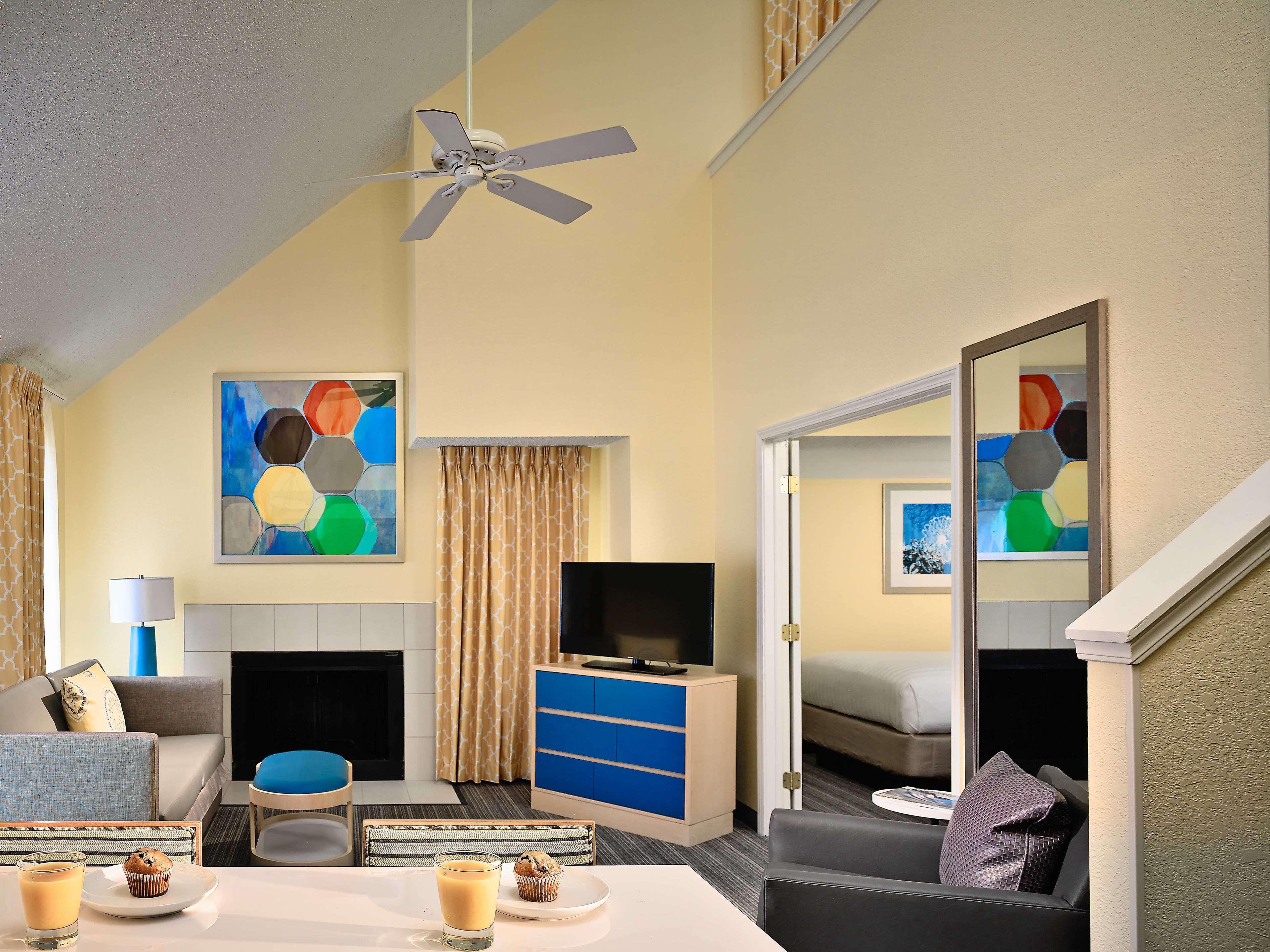 Sonesta Es Suites Cleveland Westlake Exterior photo